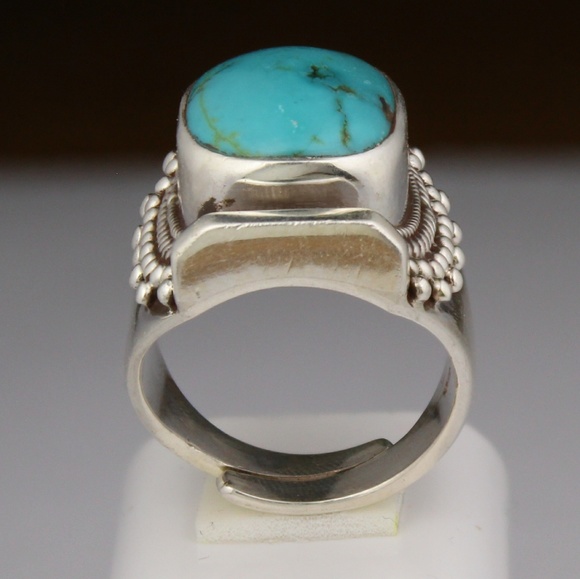 TURQUOISE STONE ON GENUINE STERLING SILVER RING - Picture 3 of 4